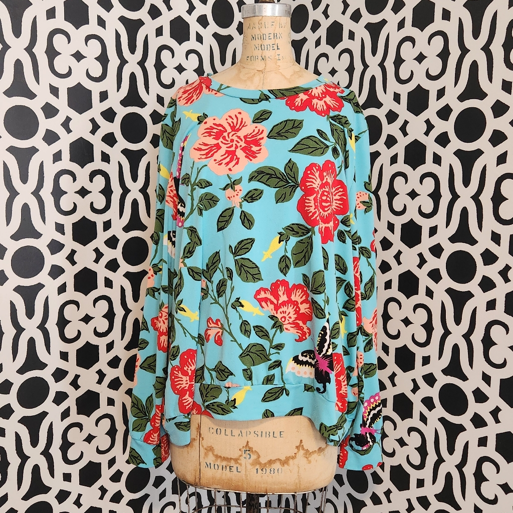 Leota Penelope Sweatshirt In Flutter Xxl